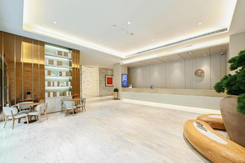 Ji Hotel Shanghai Hongqiao Yan'An XI Road エクステリア 写真