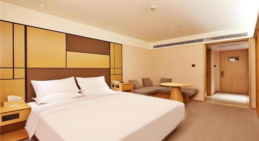 Ji Hotel Shanghai Hongqiao Yan'An XI Road エクステリア 写真