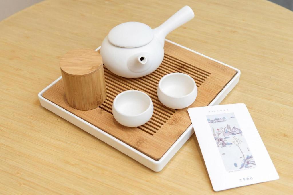Ji Hotel Shanghai Hongqiao Yan'An XI Road エクステリア 写真