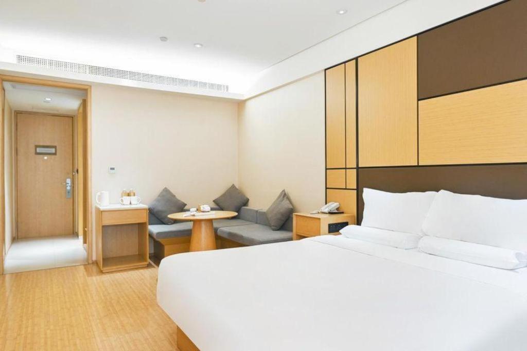 Ji Hotel Shanghai Hongqiao Yan'An XI Road エクステリア 写真