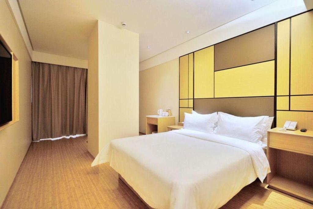 Ji Hotel Shanghai Hongqiao Yan'An XI Road エクステリア 写真