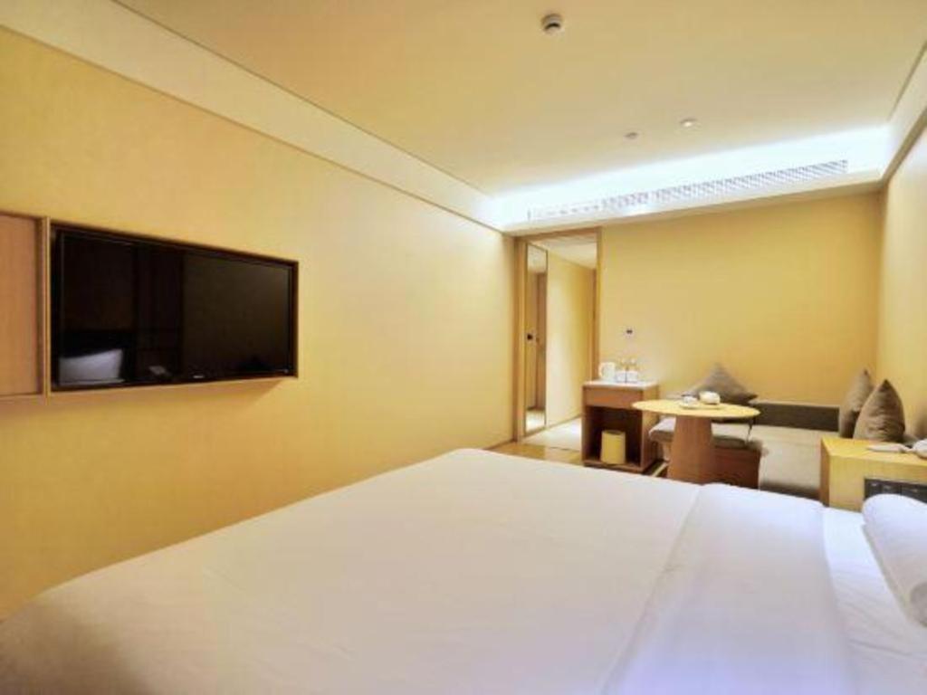 Ji Hotel Shanghai Hongqiao Yan'An XI Road エクステリア 写真