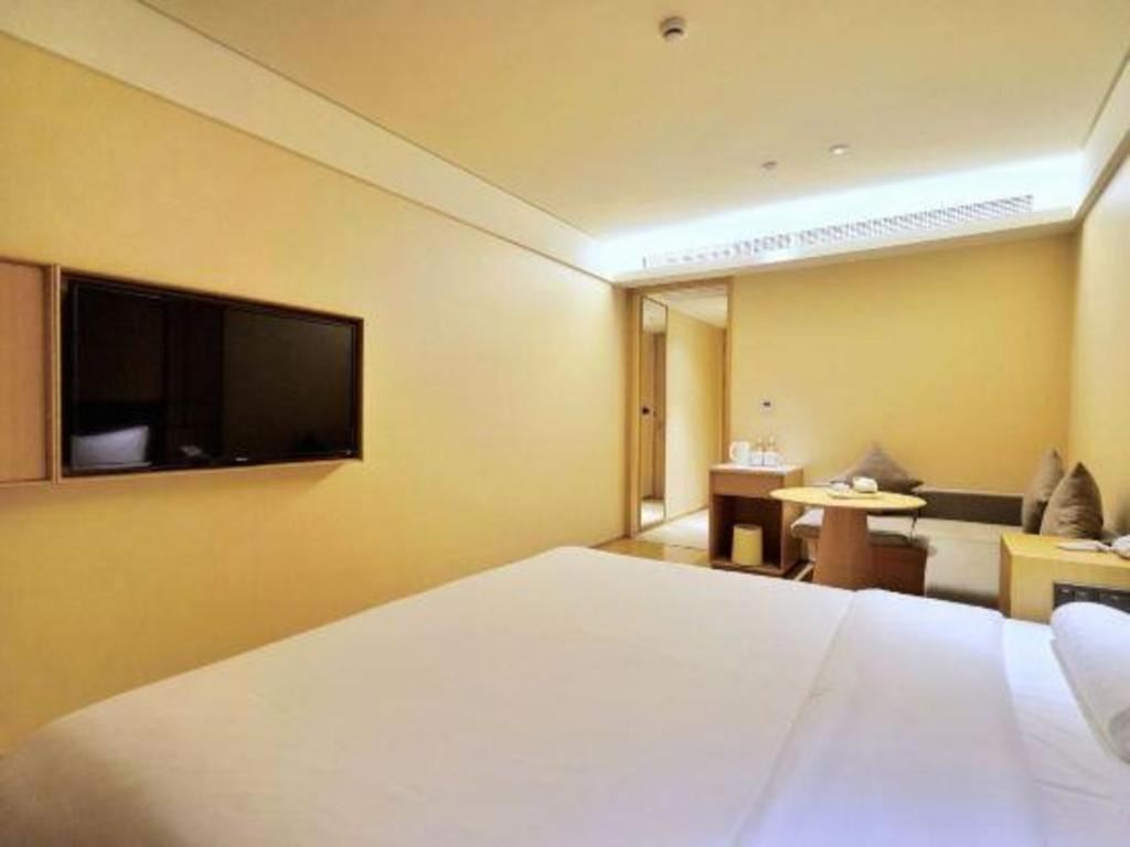 Ji Hotel Shanghai Hongqiao Yan'An XI Road エクステリア 写真